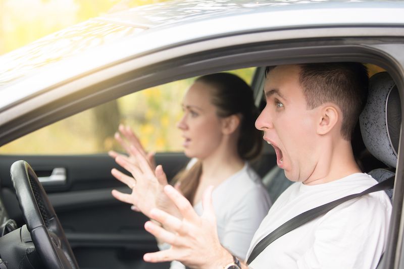 homme, femme, peur, voiture